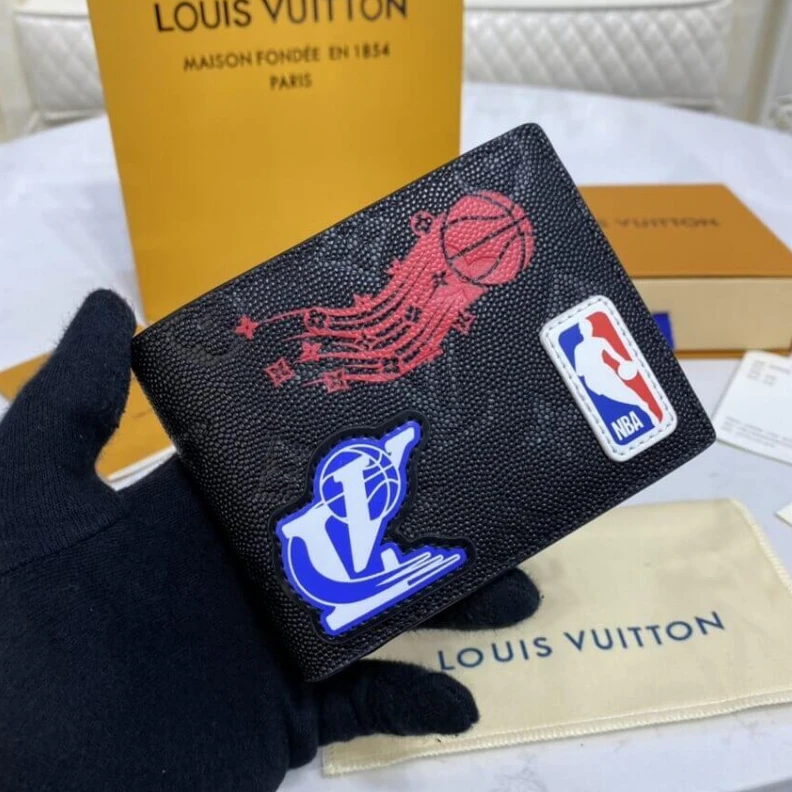 Mythick.ru Black Louis Vuitton LVXNBA Multiple Wallet Black