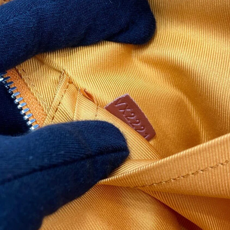 Replica bags Strap Dro Louis Vuitton LVxNBA Orange Leather Handle Trunk