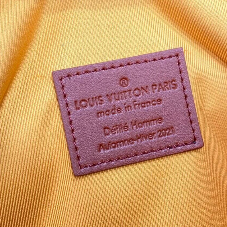 Replica bags Strap Dro Louis Vuitton LVxNBA Orange Leather Handle Trunk