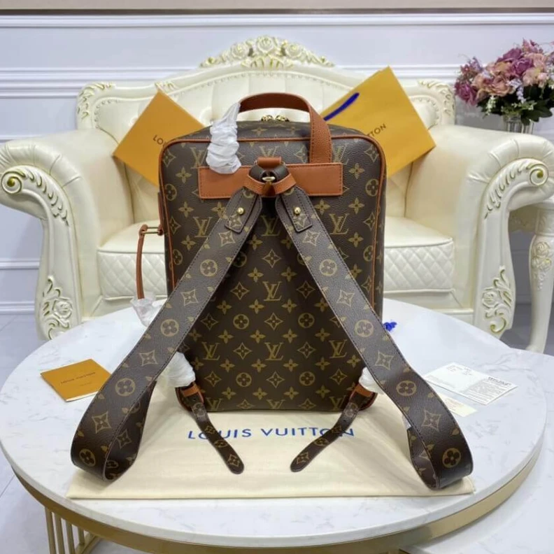 Mythick ru Strap: Re Louis Vuitton LVxNBA Shoes Box Backpack
