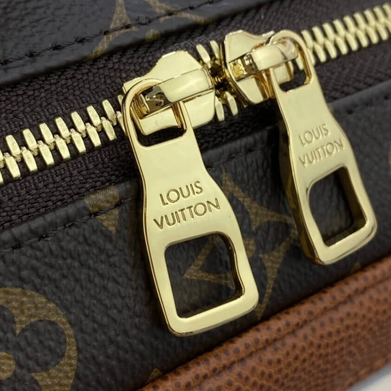 Mythick ru Strap: Re Louis Vuitton LVxNBA Shoes Box Backpack