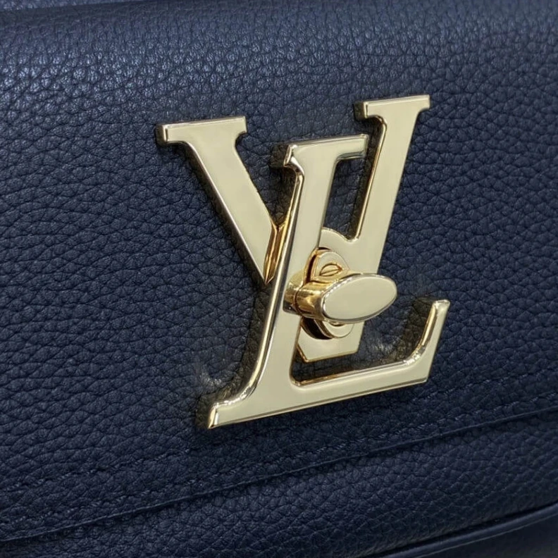 Top lv The Lockme Louis Vuitton Lockme Bucket Black