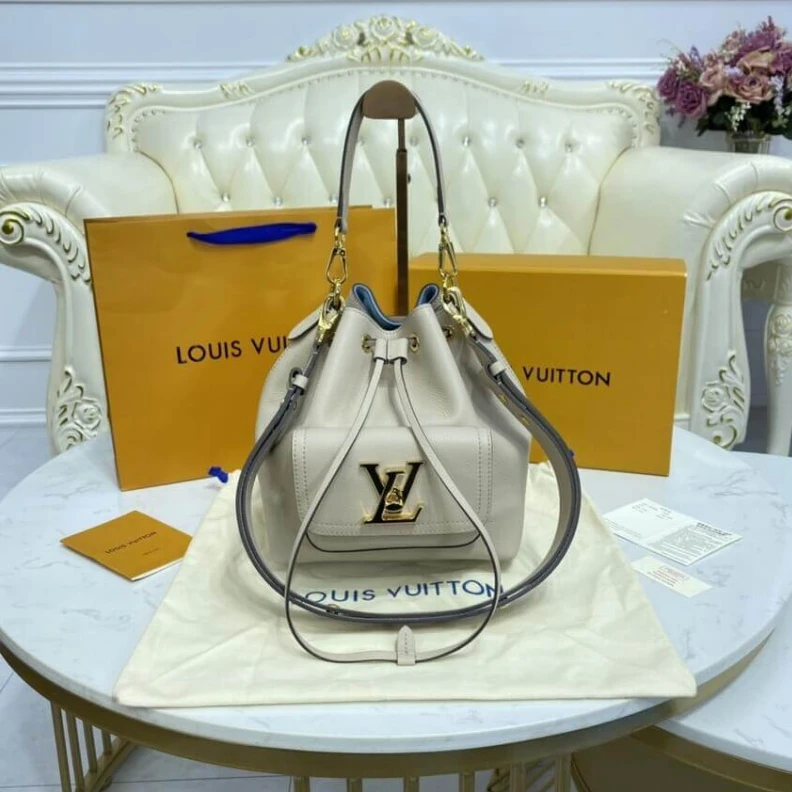 Mythick Strap Dro Louis Vuitton Lockme Bucket Greige