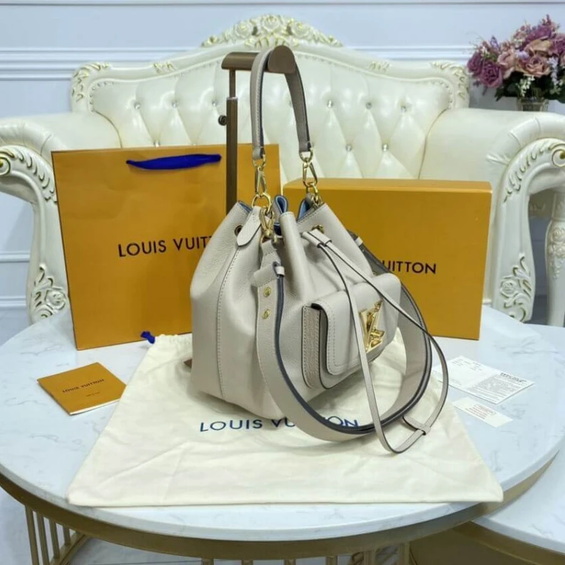 Mythick Strap Dro Louis Vuitton Lockme Bucket Greige