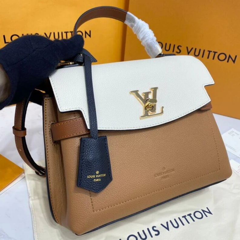 Mythick ru Softcalfs Louis Vuitton Lockme Ever BB White Brown