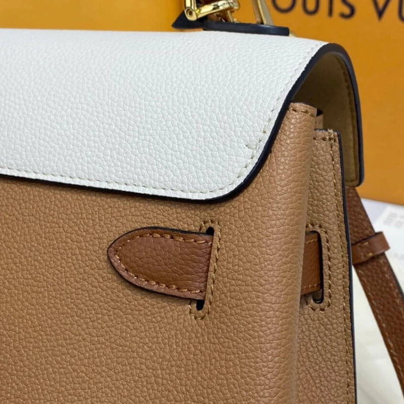 Mythick ru Softcalfs Louis Vuitton Lockme Ever BB White Brown