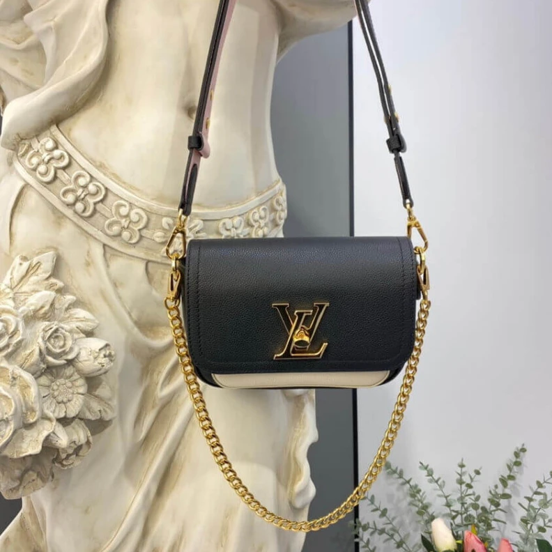 Mythick.ru Strap: Re Louis Vuitton Lockme Tender Black
