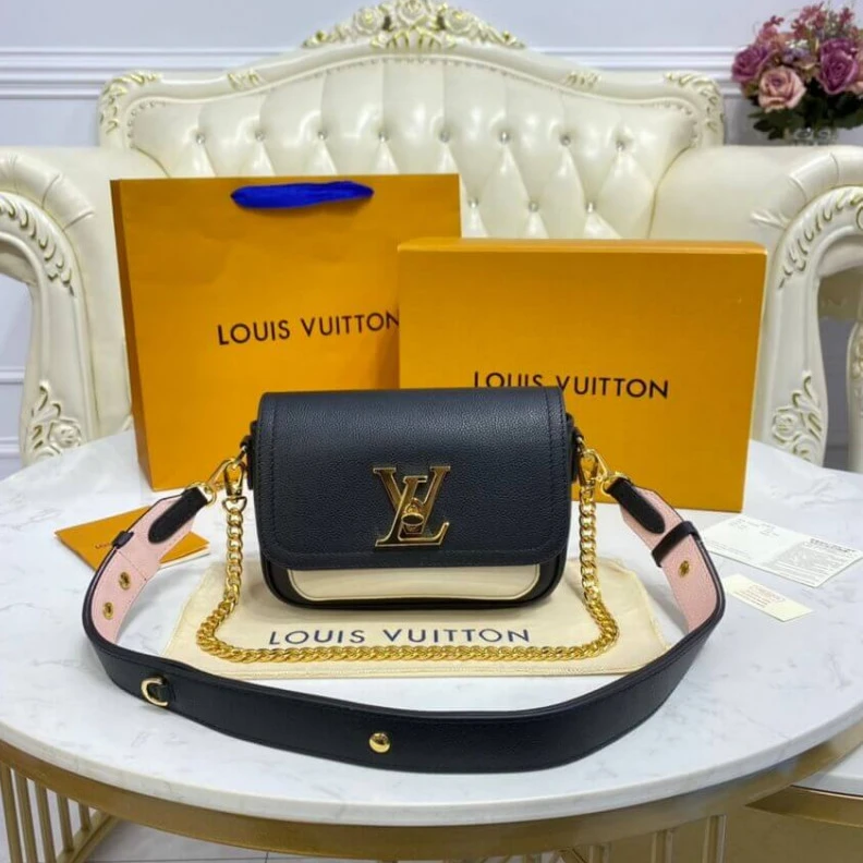 Mythick.ru Strap: Re Louis Vuitton Lockme Tender Black