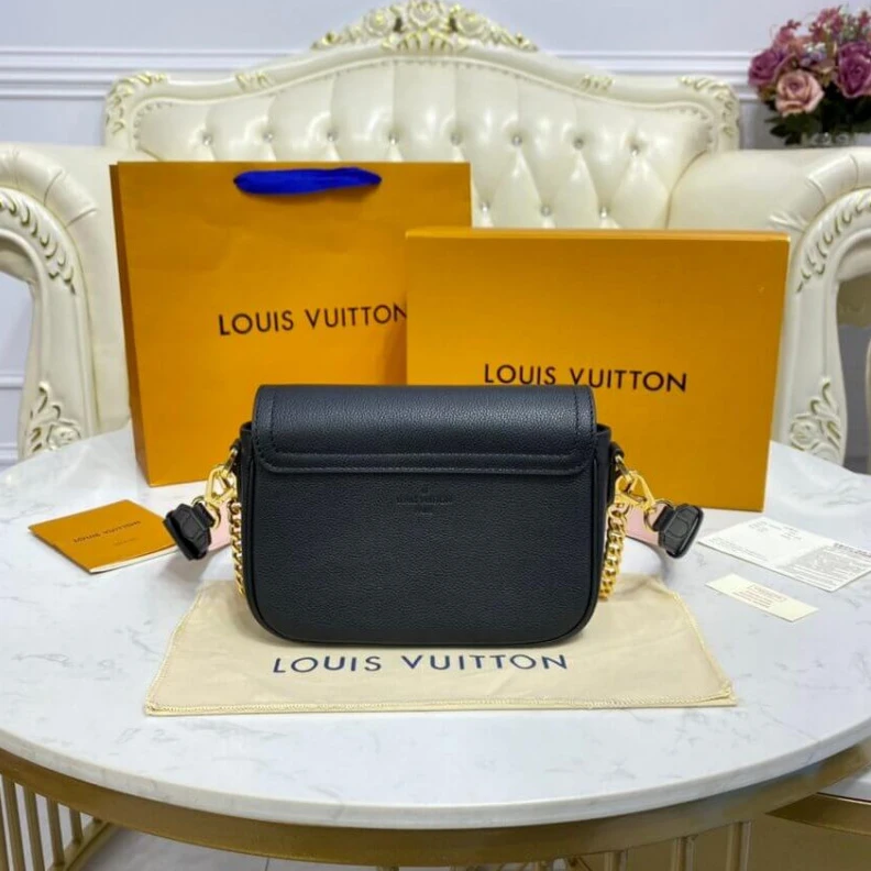 Mythick.ru Strap: Re Louis Vuitton Lockme Tender Black