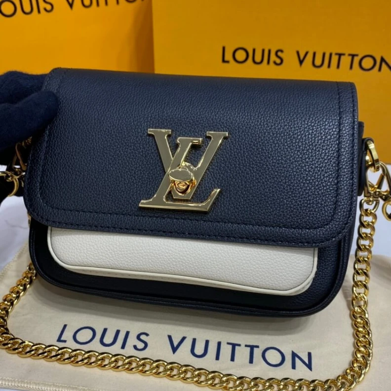 Mythick.ru Strap: Re Louis Vuitton Lockme Tender Black