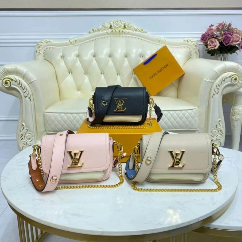 Mythick.ru Strap: Re Louis Vuitton Lockme Tender Black