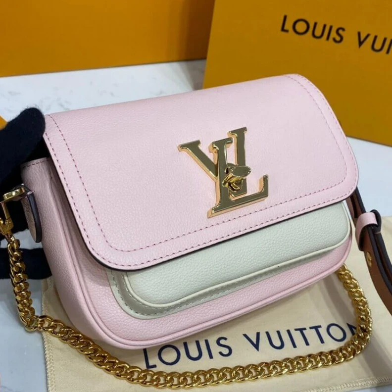 Replica bags lv Strap: Re Louis Vuitton Lockme Tender Pink