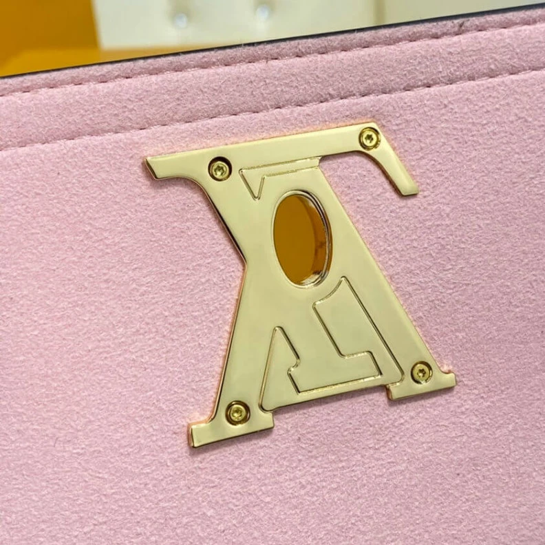 Replica bags lv Strap: Re Louis Vuitton Lockme Tender Pink