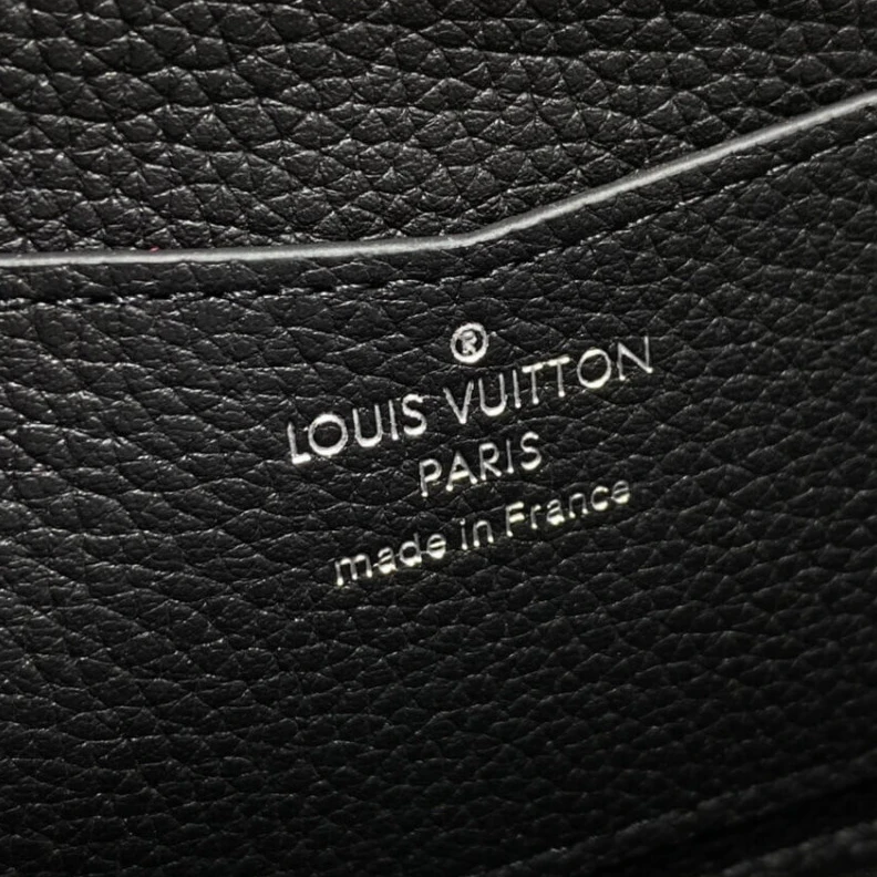 Replica bag The Zippy Louis Vuitton Lockme Zippy Wallet Black