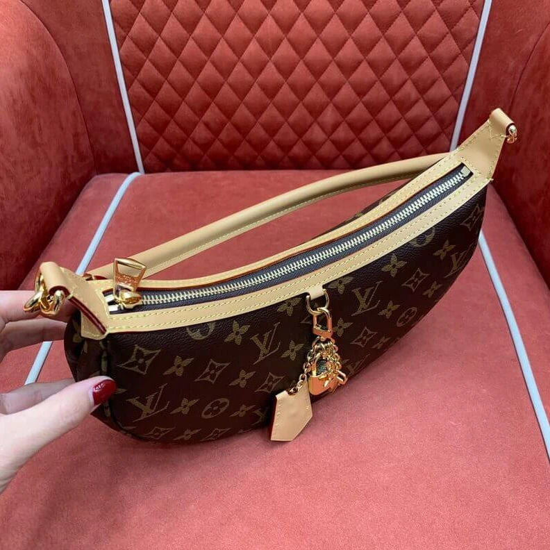 Louis vuitton locations Louis Vuitton Looping Bag