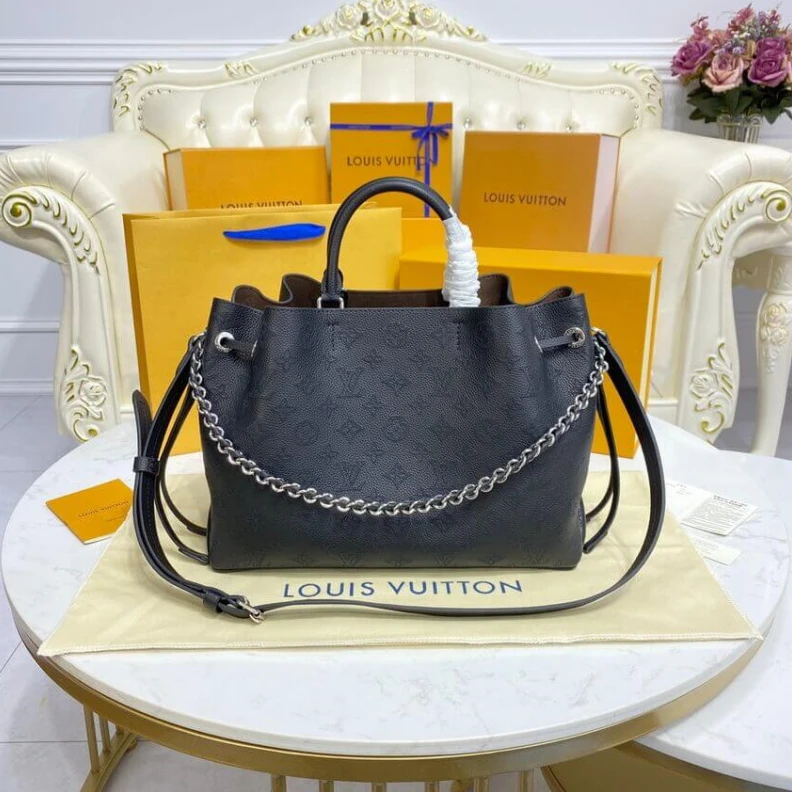 Mythick Strap dro Louis Vuitton Mahina Calf Leather Bella Tote Black