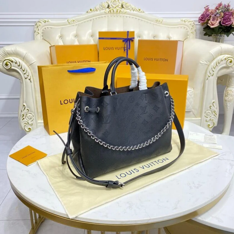 Mythick Strap dro Louis Vuitton Mahina Calf Leather Bella Tote Black