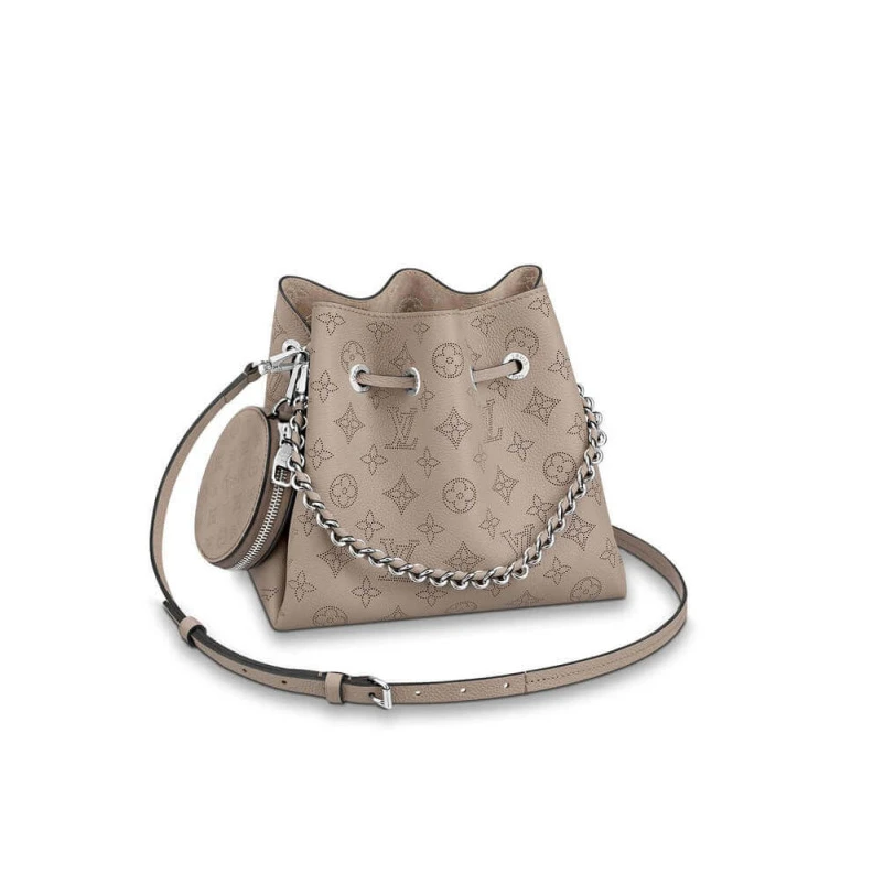 Microfibe Louis Vuitton Mahina Leather Bella Galet