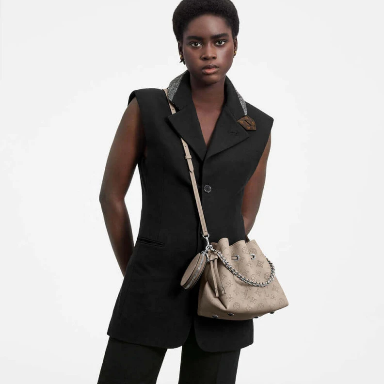 Replica bags lv Microfibe Louis Vuitton Mahina Leather Bella Galet