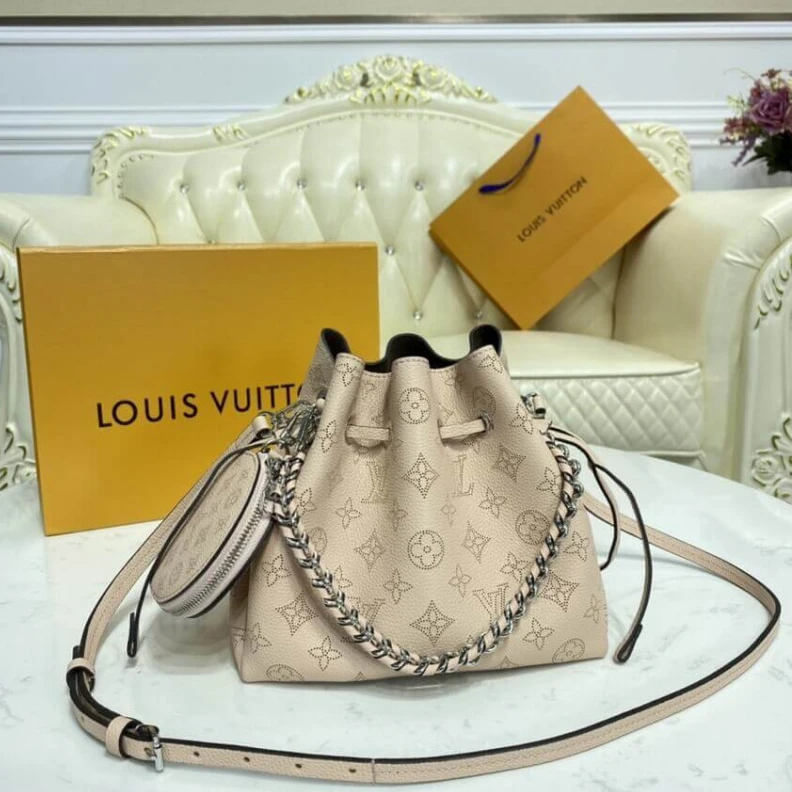 Mythick Leather d Louis Vuitton Mahina Leather Bella Magnolia
