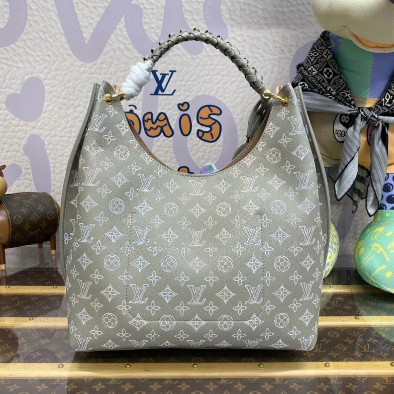 Replica bag Handle:Si Louis Vuitton Mahina Leather Carmel Bag Grey