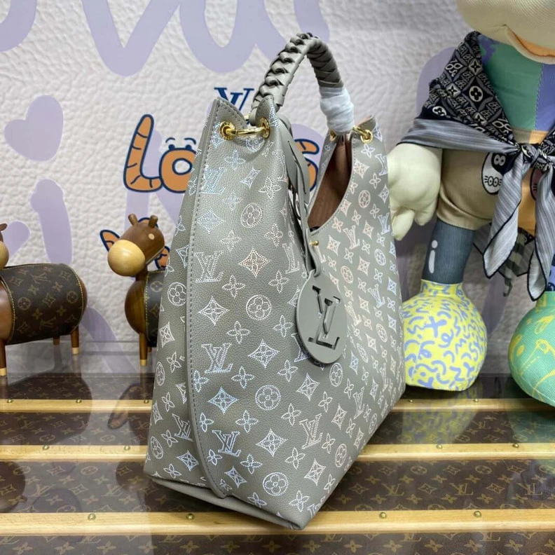 Replica bag Handle:Si Louis Vuitton Mahina Leather Carmel Bag Grey