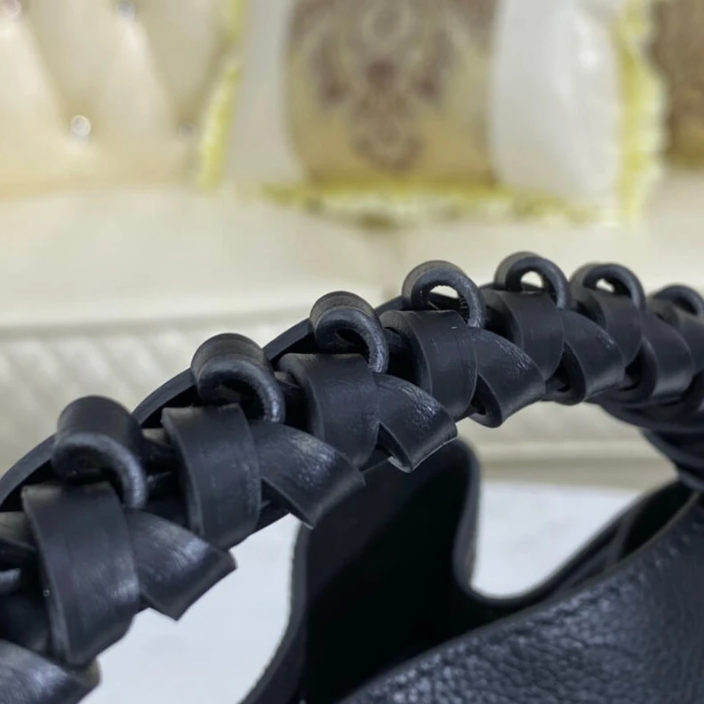 Mythick Microfibe Louis Vuitton Mahina Perforated Calf Leather Muria Black