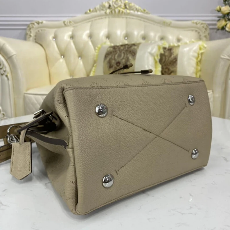 Replica bag Microfibe Louis Vuitton Mahina Perforated Calf Leather Muria Galet Gray