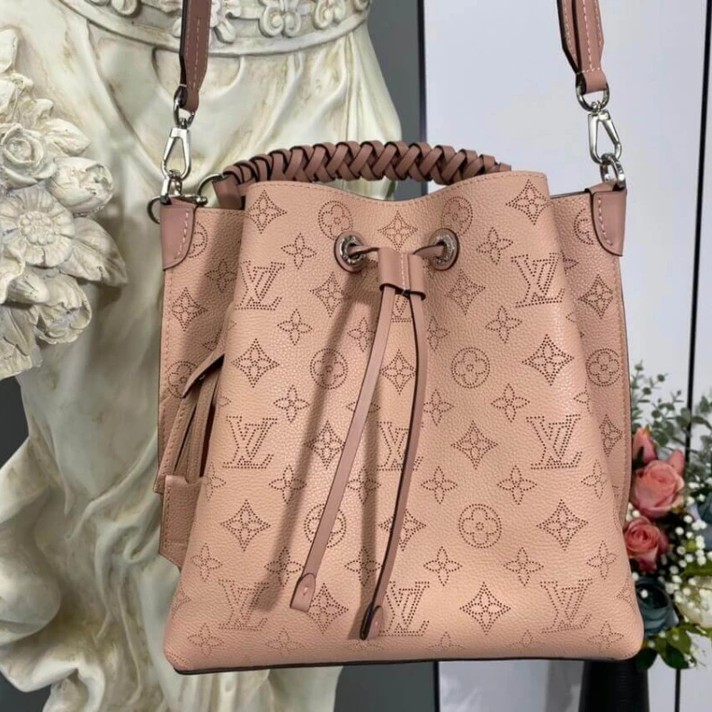 Replica bags 25 x 25 x Louis Vuitton Mahina Perforated Calf Leather Muria Magnolia Pink