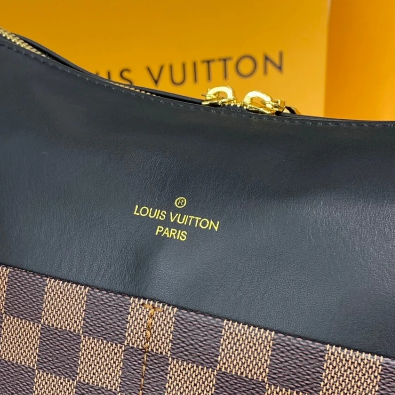 Louis vuitton locations Strap Drop Louis Vuitton Maida Hobo Black