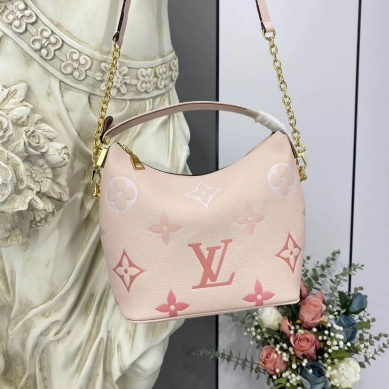 Mythick ru Strap Dro Louis Vuitton Marshmallow Hobo Bag Rosebud