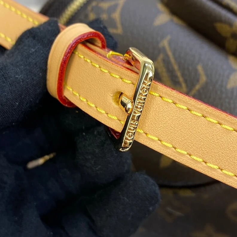Mythick ru Louis Vuitton Mini Bumbag