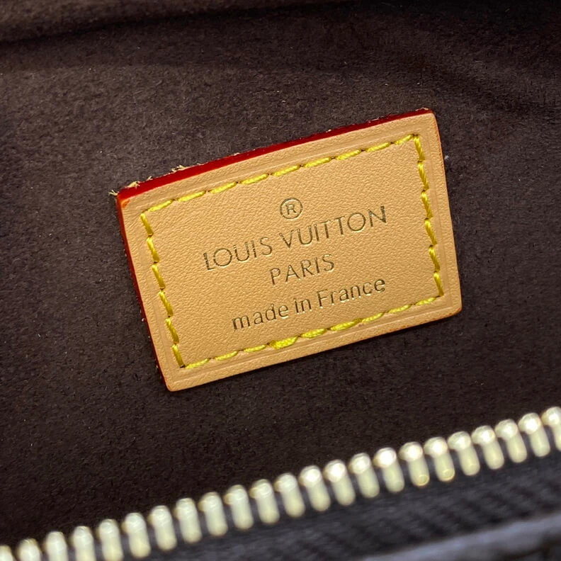 Mythick ru Louis Vuitton Mini Bumbag