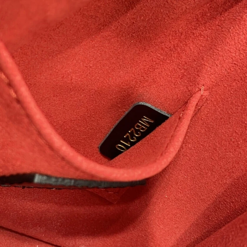Mythick.ru Monogram Louis Vuitton Mini Dauphine