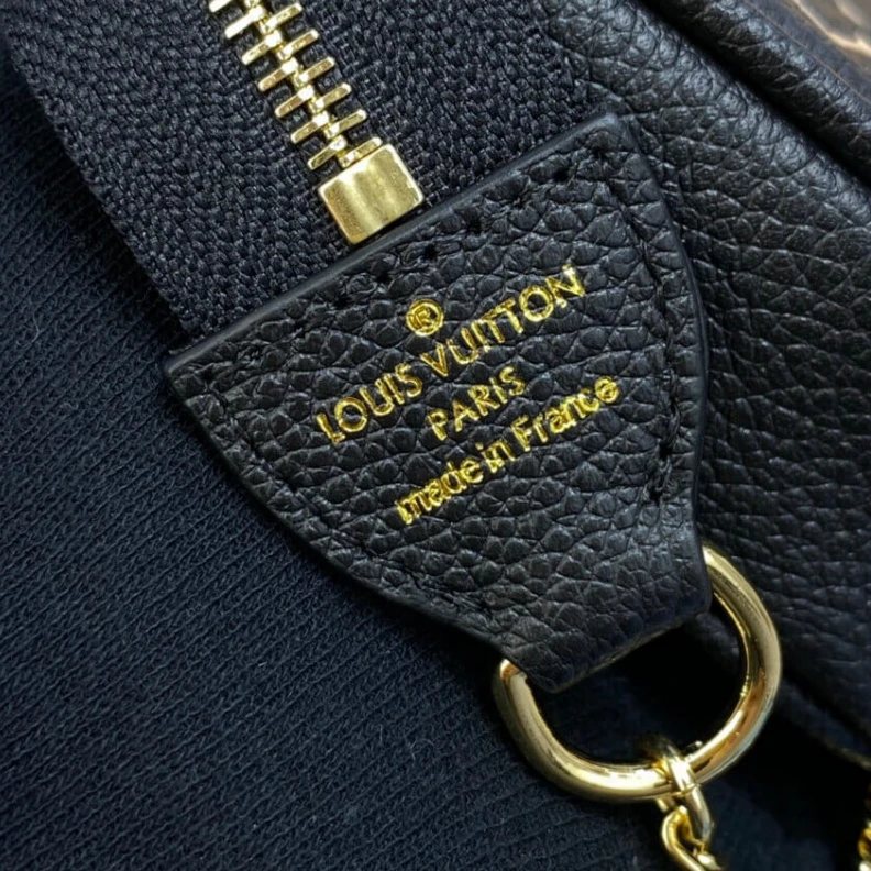 Mythick ru Black Cre Louis Vuitton Mini Pochette Accessoires Black