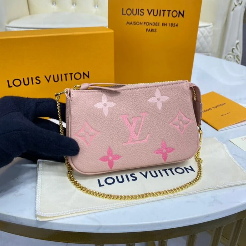 Mythick Microfibe Louis Vuitton Mini Pochette Accessoires Pink