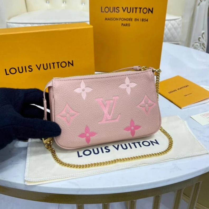 Mythick Microfibe Louis Vuitton Mini Pochette Accessoires Pink