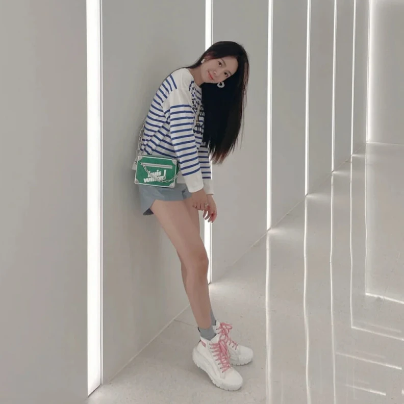 Mythick.ru Outside z Louis Vuitton Mini Soft Trunk Green