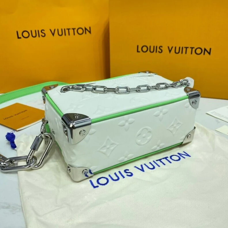 Replica bags Strap Dro Louis Vuitton Mini Soft Trunk White