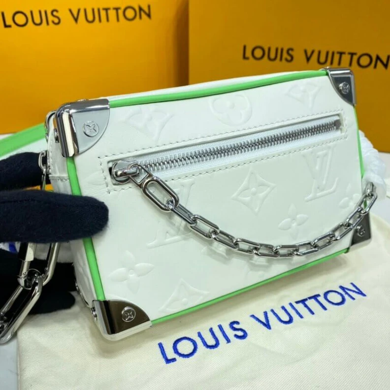 Replica bags Strap Dro Louis Vuitton Mini Soft Trunk White