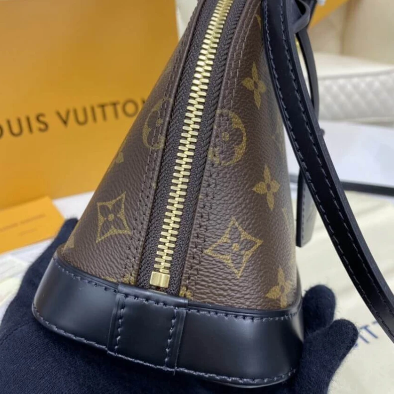 Mythick ru 25 x 19 x LV Monogram Alma BB Black
