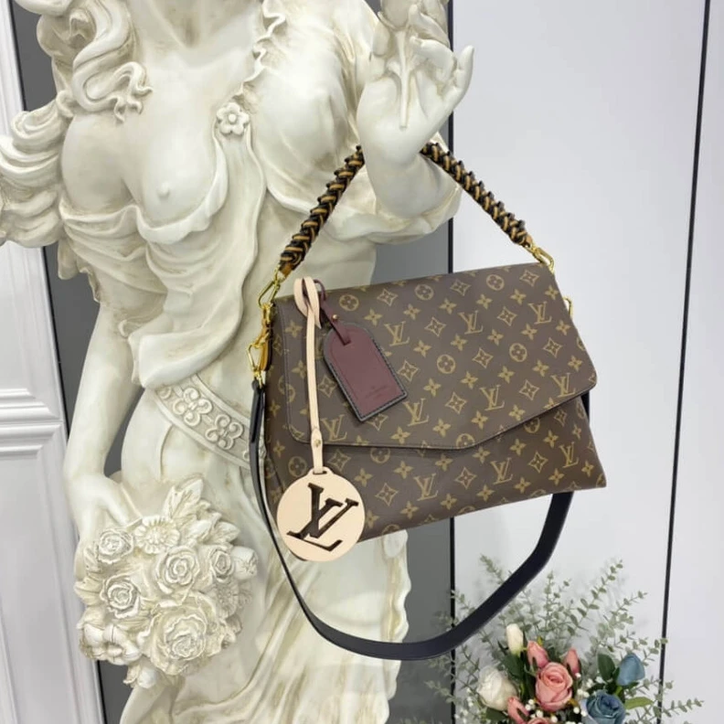 Mythick ru Wide remo LV Monogram Beauborg MM