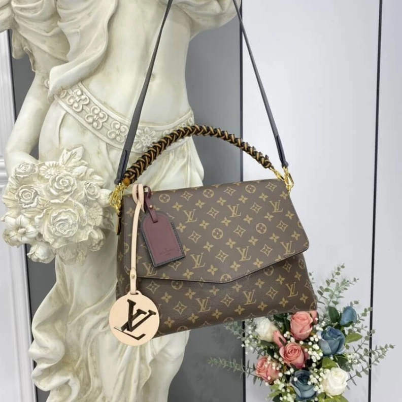 Mythick ru Wide remo LV Monogram Beauborg MM