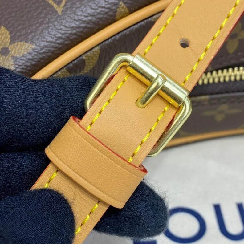 Lv belts replica This chic LV Monogram Boulogne 30 Shoulder Bag