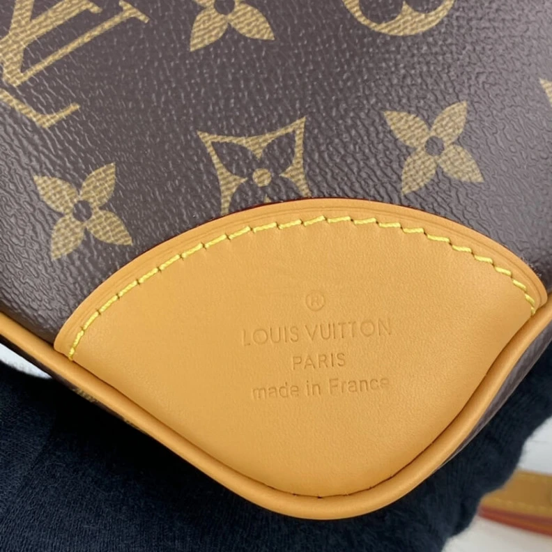 Replica bags 4 leather Louis Vuitton Monogram Boulogne Beige