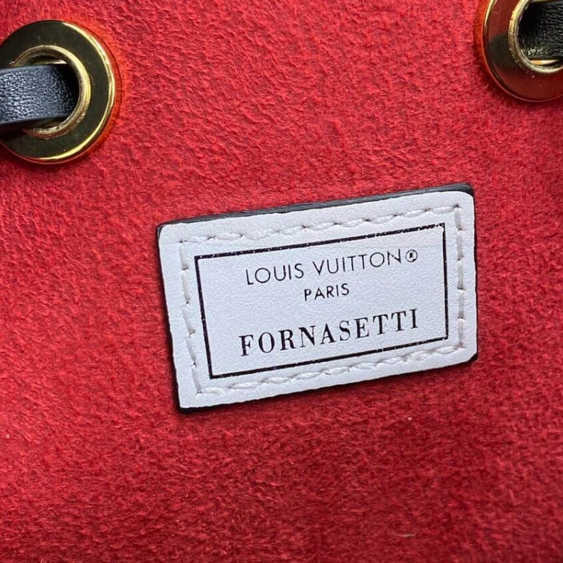 Mythick.ru Goldcolor Louis Vuitton Monogram Cameo Printed Neonoe MM