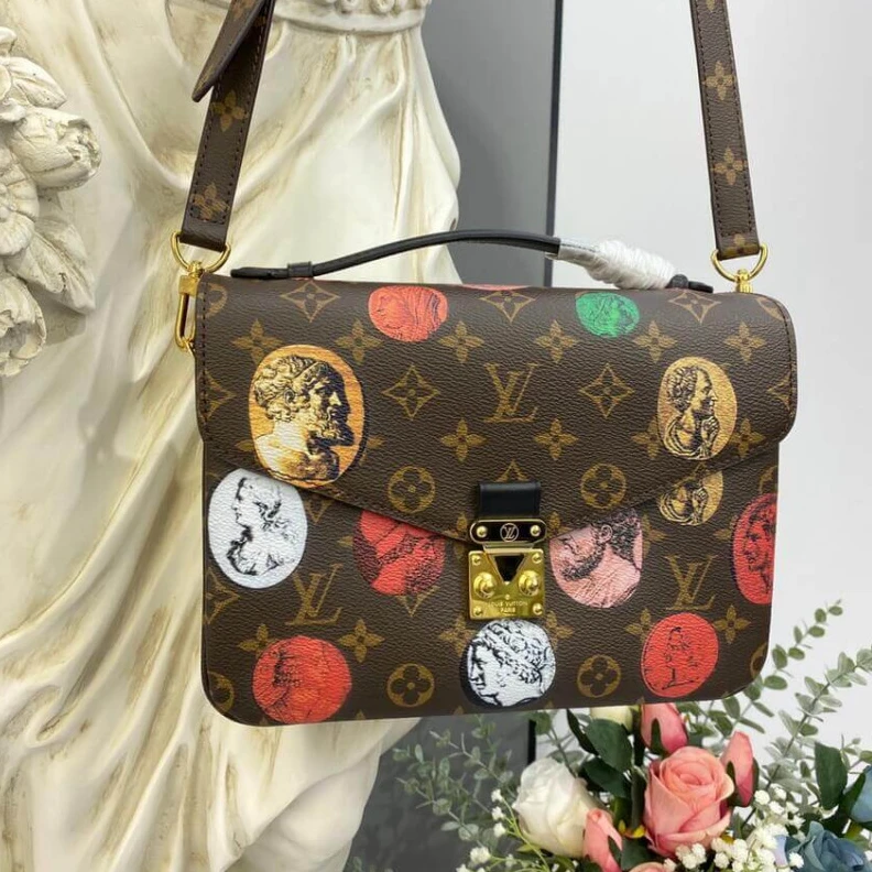 Replica bags Monogram Louis Vuitton Monogram Cameo Printed Pochette Metis M59257