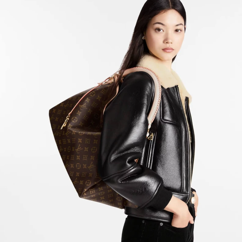 Louis vuitton locations Natural C Louis Vuitton Monogram Canvas Artsy MM