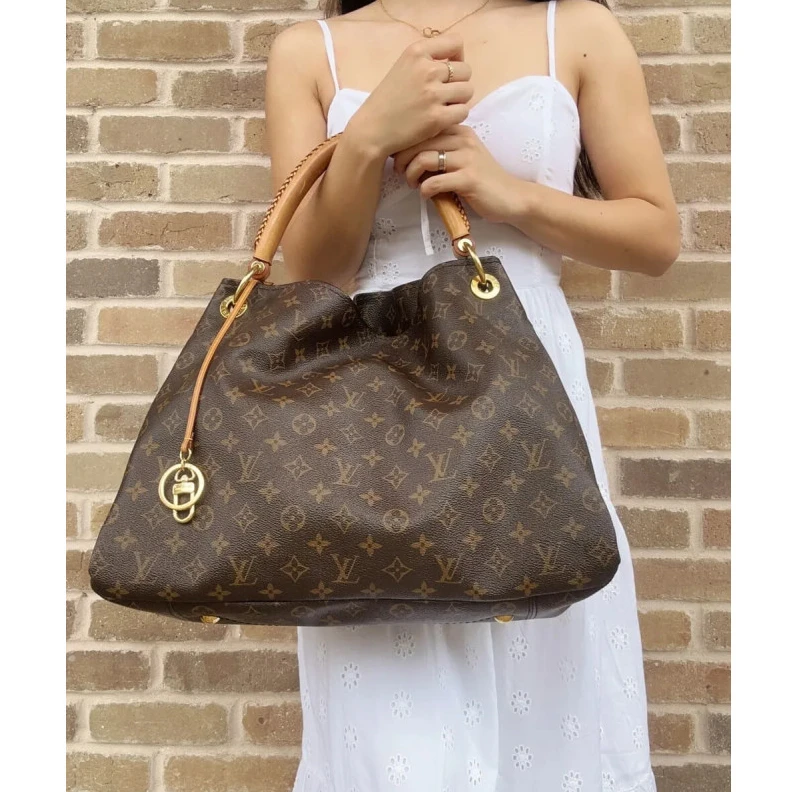Louis vuitton locations Natural C Louis Vuitton Monogram Canvas Artsy MM