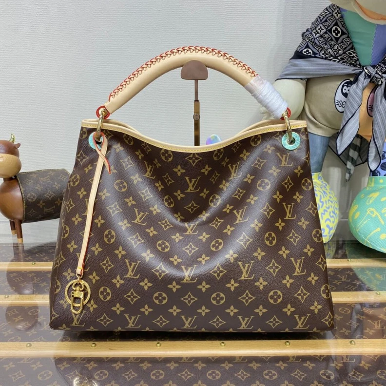 Louis vuitton locations Natural C Louis Vuitton Monogram Canvas Artsy MM